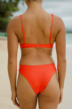 Load image into Gallery viewer, Celine Top Coral